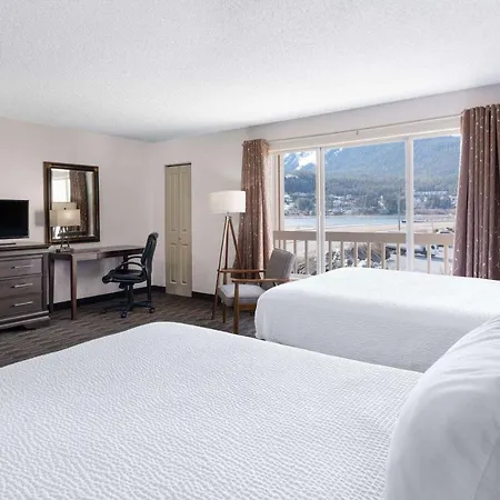 Ramada By Wyndham Juneau Exterior photo