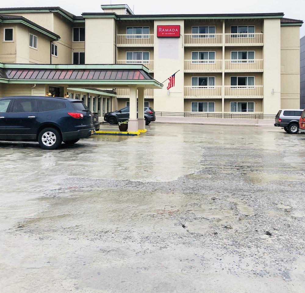 Ramada By Wyndham Hotel 3*